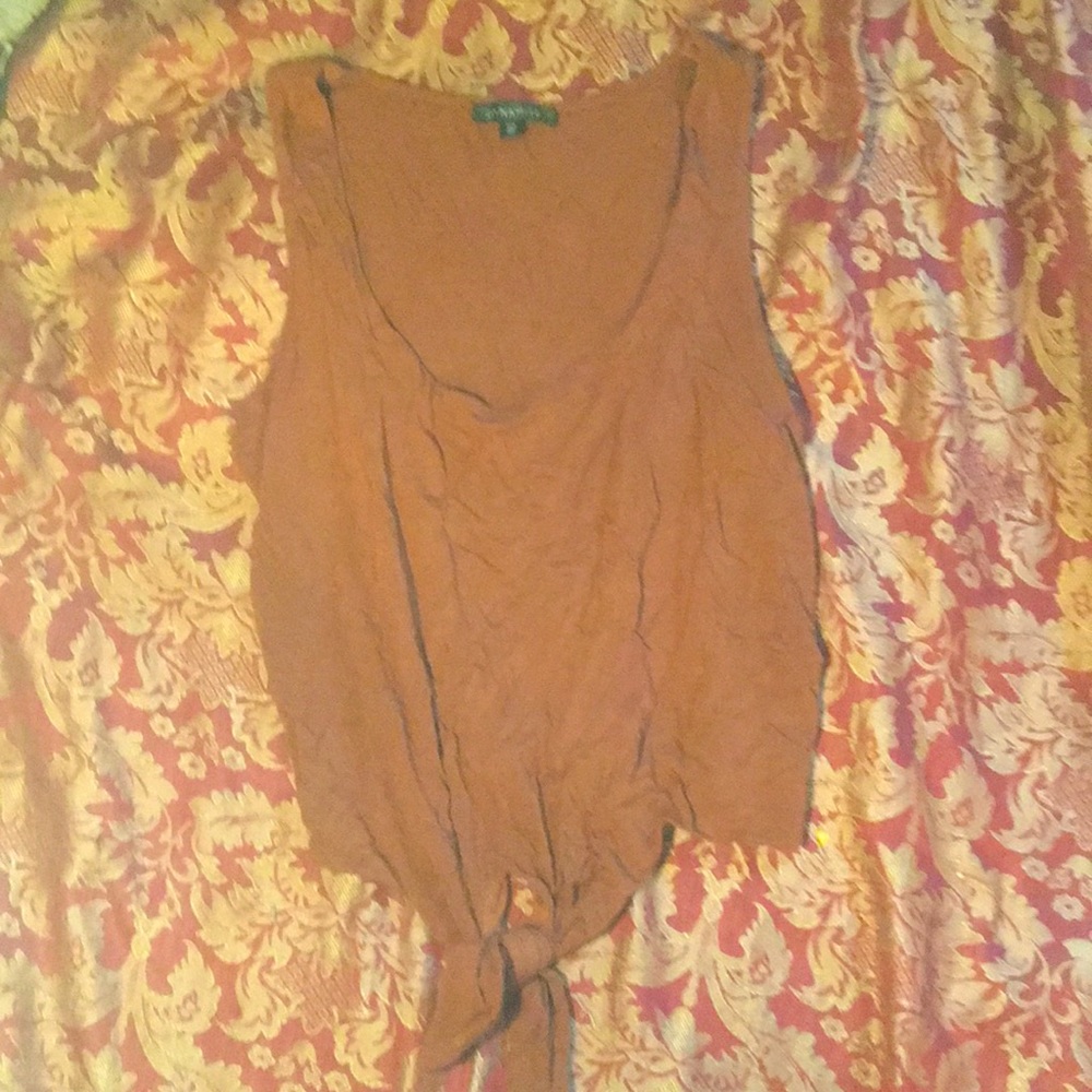 DYNAMITE crop tank top